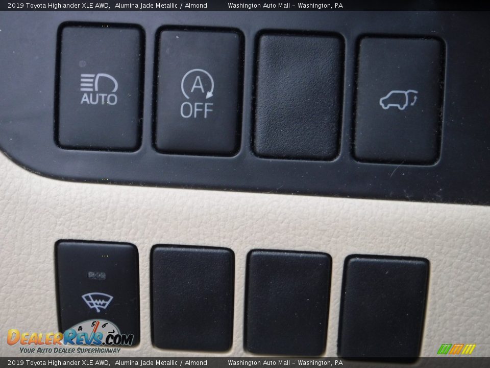 2019 Toyota Highlander XLE AWD Alumina Jade Metallic / Almond Photo #23