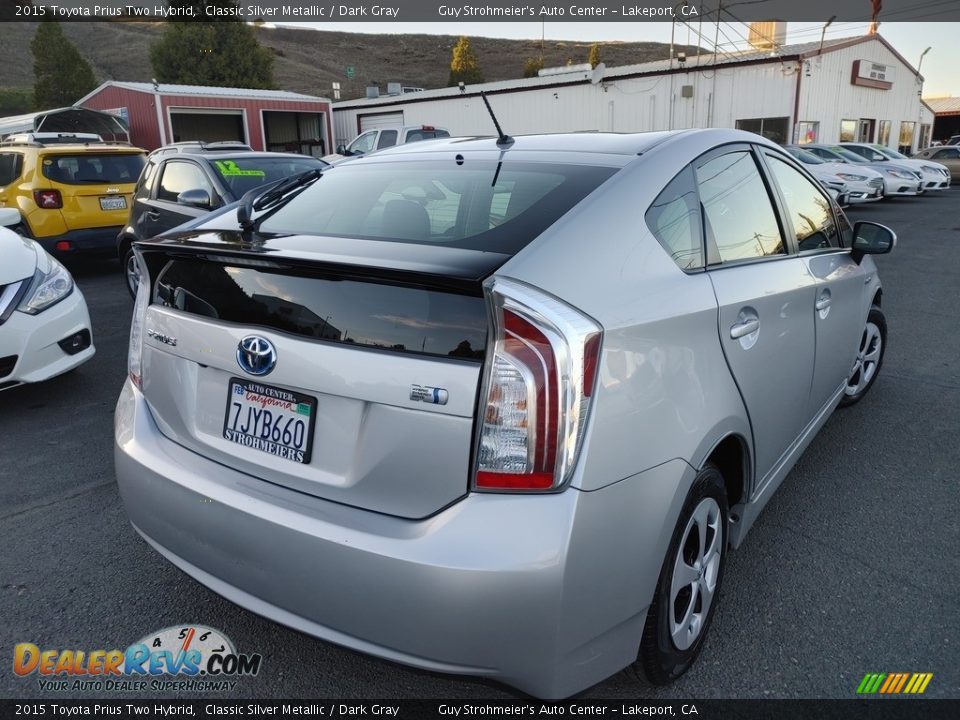 2015 Toyota Prius Two Hybrid Classic Silver Metallic / Dark Gray Photo #8