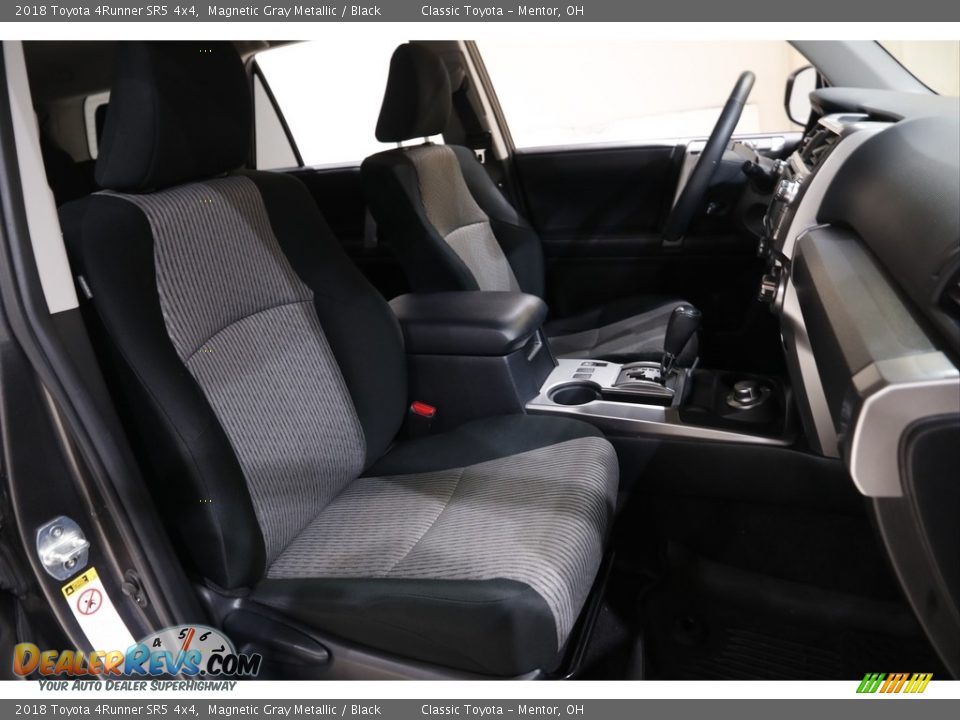 2018 Toyota 4Runner SR5 4x4 Magnetic Gray Metallic / Black Photo #14