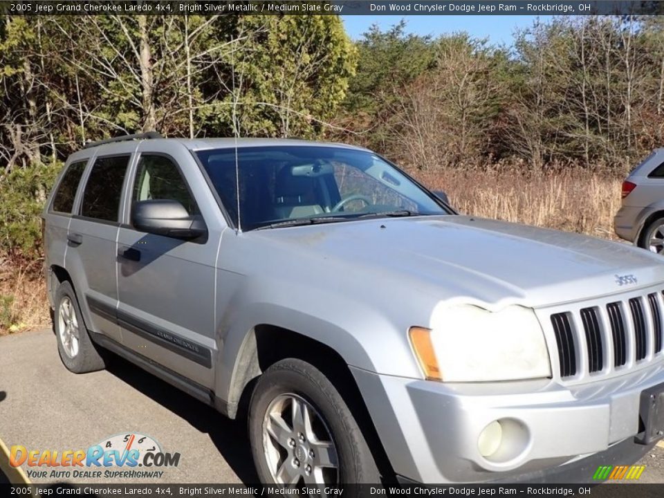 2005 Jeep Grand Cherokee Laredo 4x4 Bright Silver Metallic / Medium Slate Gray Photo #1