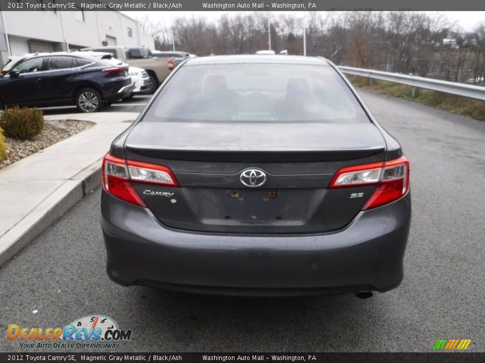 2012 Toyota Camry SE Magnetic Gray Metallic / Black/Ash Photo #12