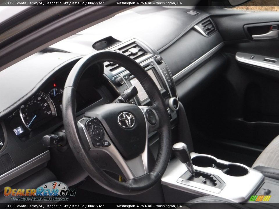 2012 Toyota Camry SE Magnetic Gray Metallic / Black/Ash Photo #15