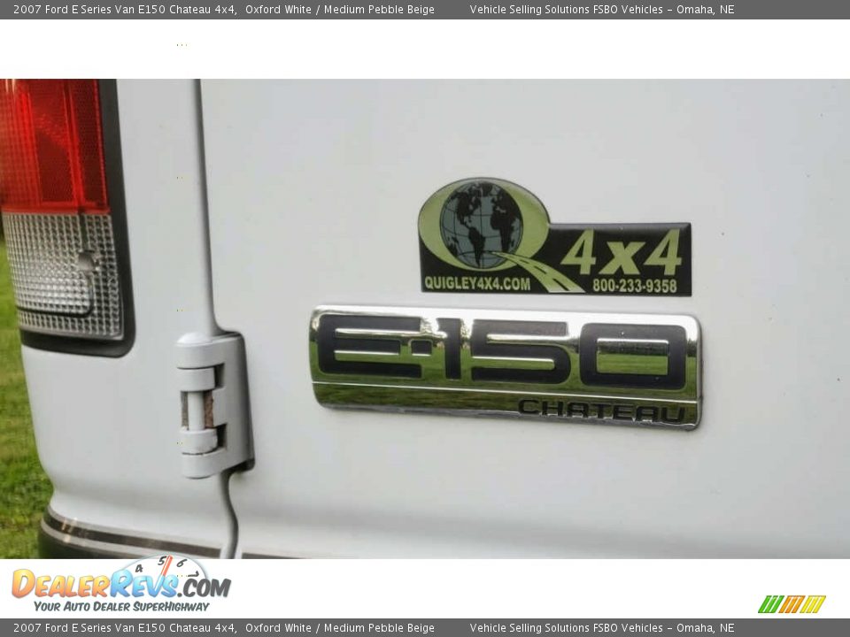 2007 Ford E Series Van E150 Chateau 4x4 Logo Photo #15