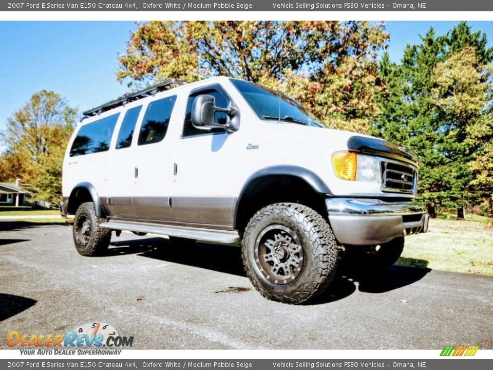 Oxford White 2007 Ford E Series Van E150 Chateau 4x4 Photo #25