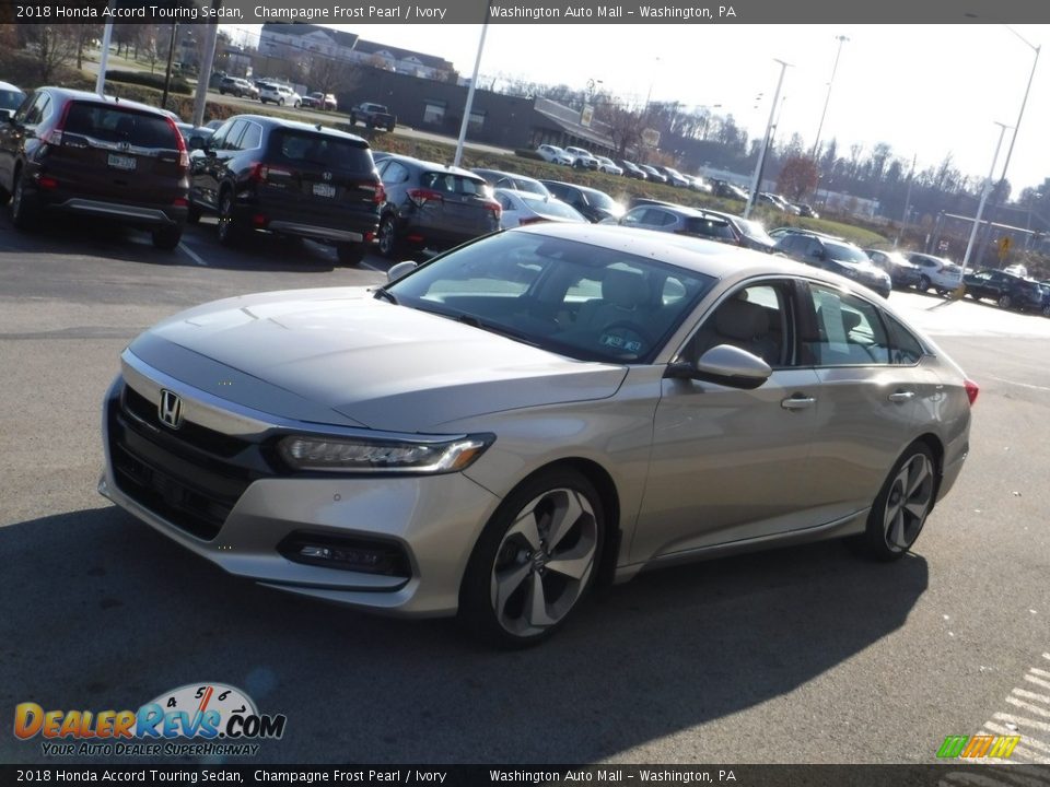 2018 Honda Accord Touring Sedan Champagne Frost Pearl / Ivory Photo #6