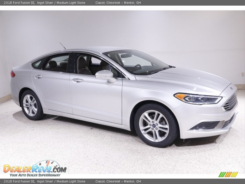 2018 Ford Fusion SE Ingot Silver / Medium Light Stone Photo #1