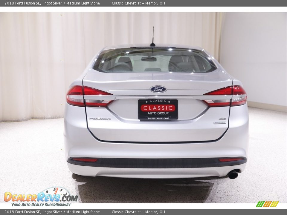 2018 Ford Fusion SE Ingot Silver / Medium Light Stone Photo #17