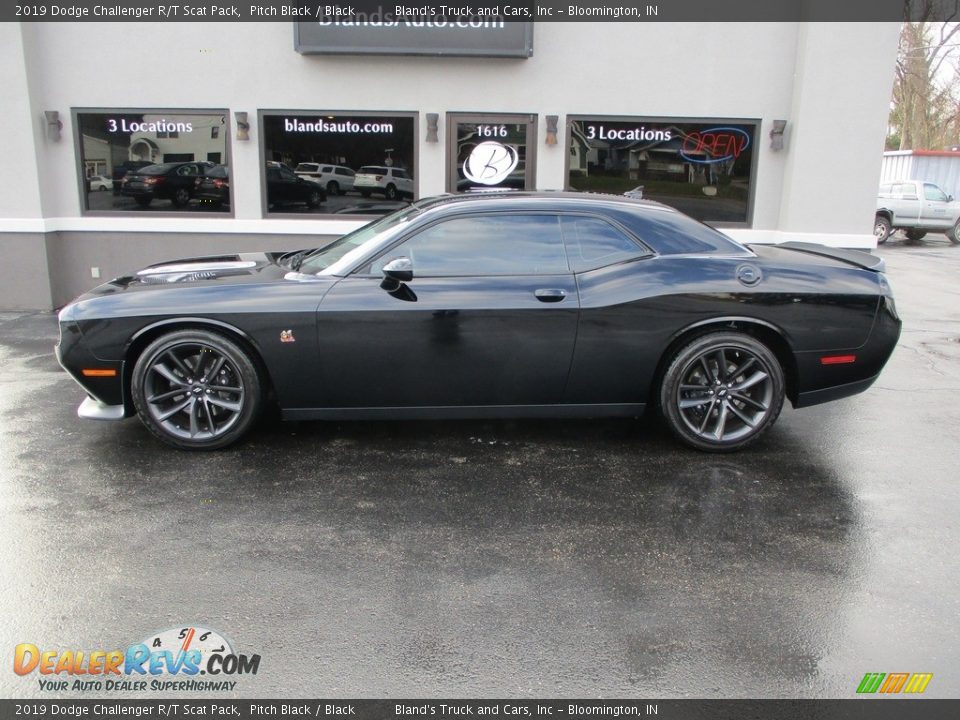 2019 Dodge Challenger R/T Scat Pack Pitch Black / Black Photo #1