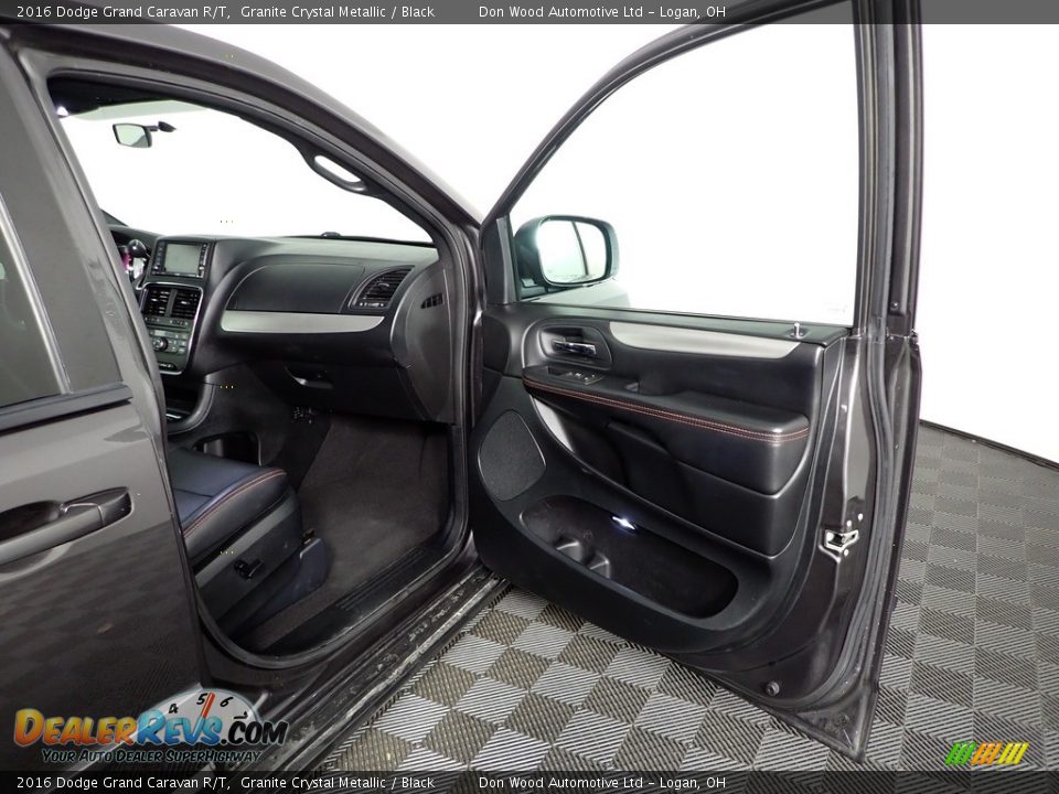 2016 Dodge Grand Caravan R/T Granite Crystal Metallic / Black Photo #33
