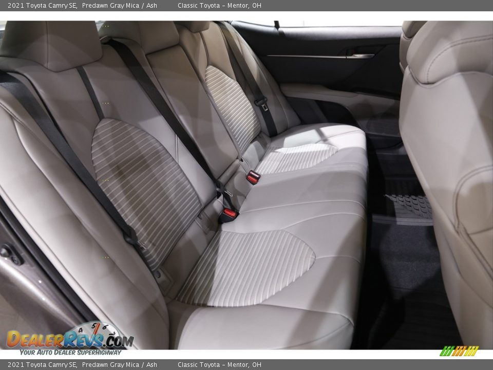 2021 Toyota Camry SE Predawn Gray Mica / Ash Photo #15