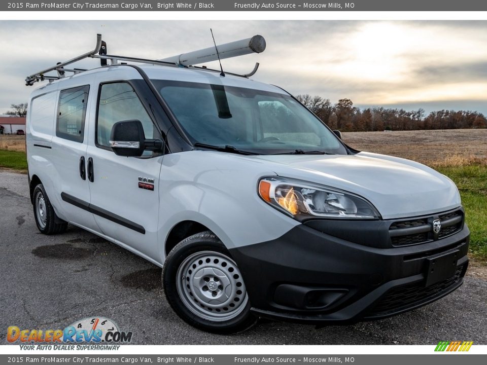 Front 3/4 View of 2015 Ram ProMaster City Tradesman Cargo Van Photo #1