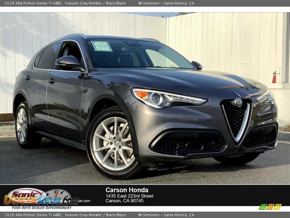 2018 Alfa Romeo Stelvio Ti AWD Vesuvio Gray Metallic / Black/Black Photo #1