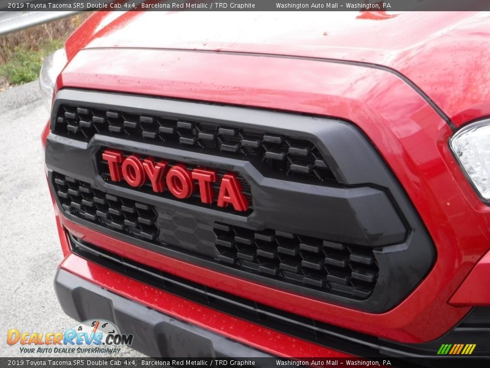 2019 Toyota Tacoma SR5 Double Cab 4x4 Barcelona Red Metallic / TRD Graphite Photo #12