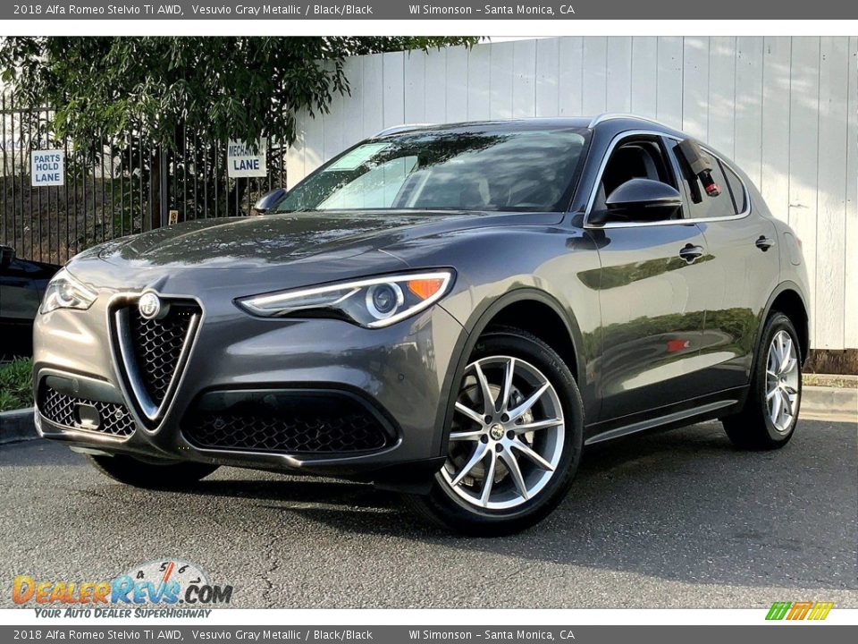 2018 Alfa Romeo Stelvio Ti AWD Vesuvio Gray Metallic / Black/Black Photo #14