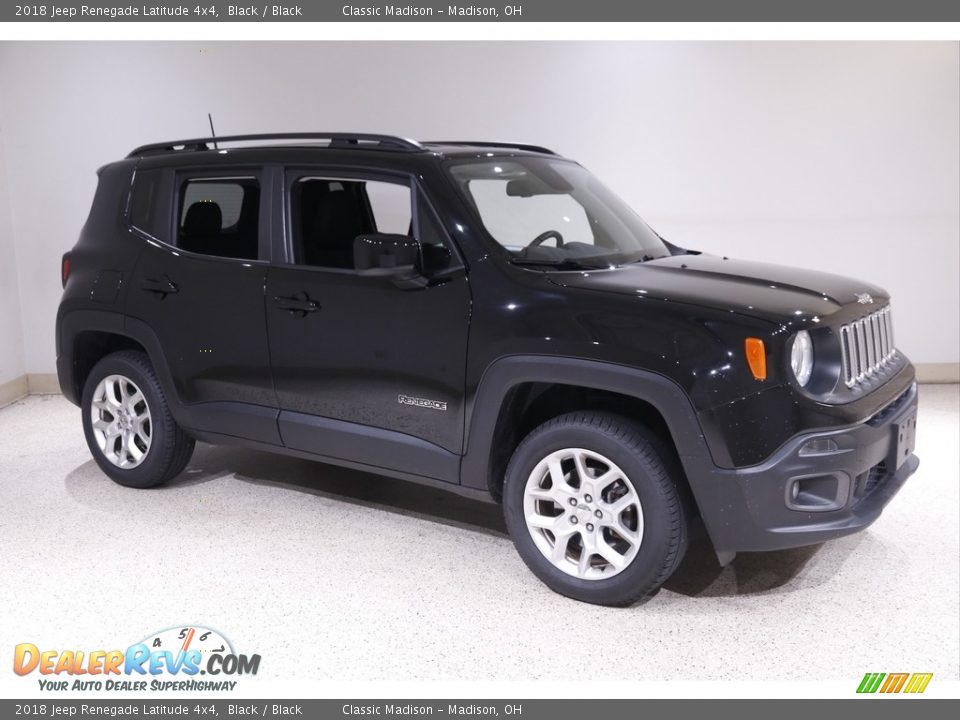 2018 Jeep Renegade Latitude 4x4 Black / Black Photo #1