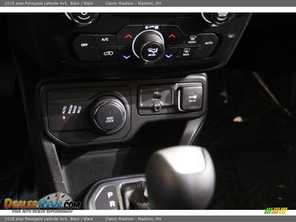 2018 Jeep Renegade Latitude 4x4 Black / Black Photo #15