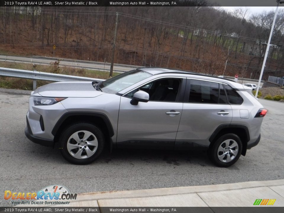 2019 Toyota RAV4 LE AWD Silver Sky Metallic / Black Photo #13