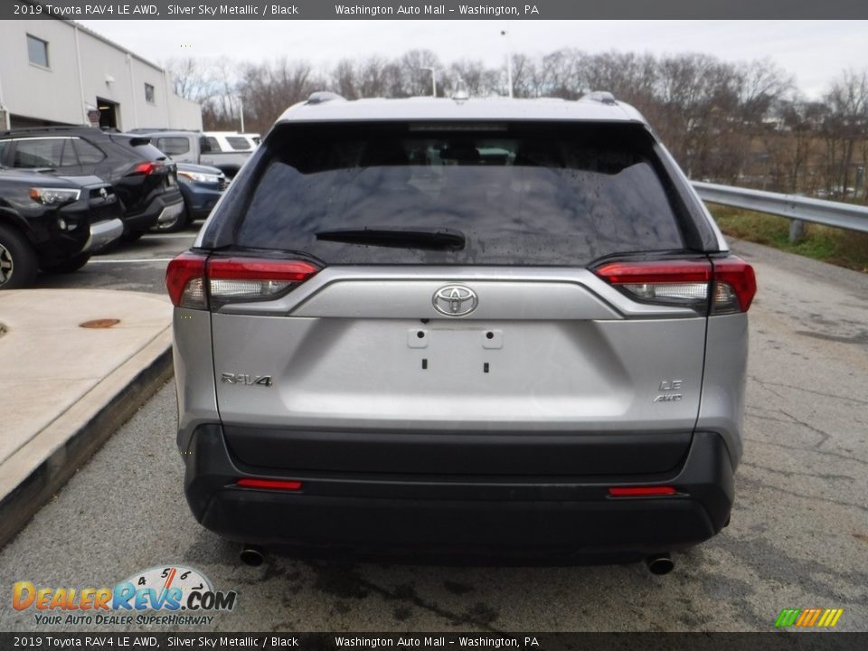 2019 Toyota RAV4 LE AWD Silver Sky Metallic / Black Photo #15