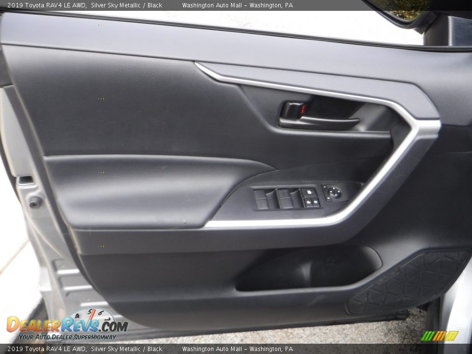 2019 Toyota RAV4 LE AWD Silver Sky Metallic / Black Photo #19