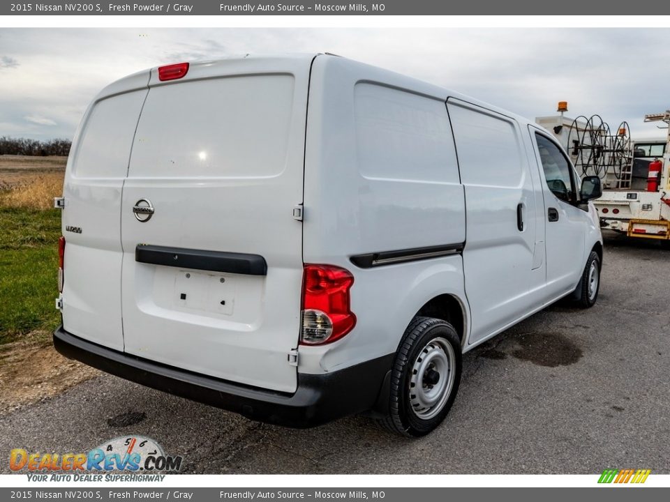 2015 Nissan NV200 S Fresh Powder / Gray Photo #4