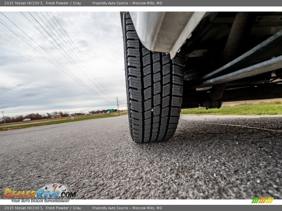 2015 Nissan NV200 S Fresh Powder / Gray Photo #12