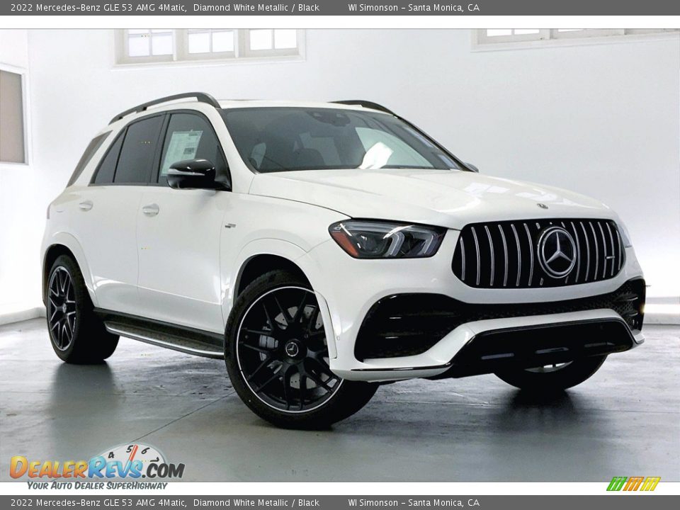 Front 3/4 View of 2022 Mercedes-Benz GLE 53 AMG 4Matic Photo #12