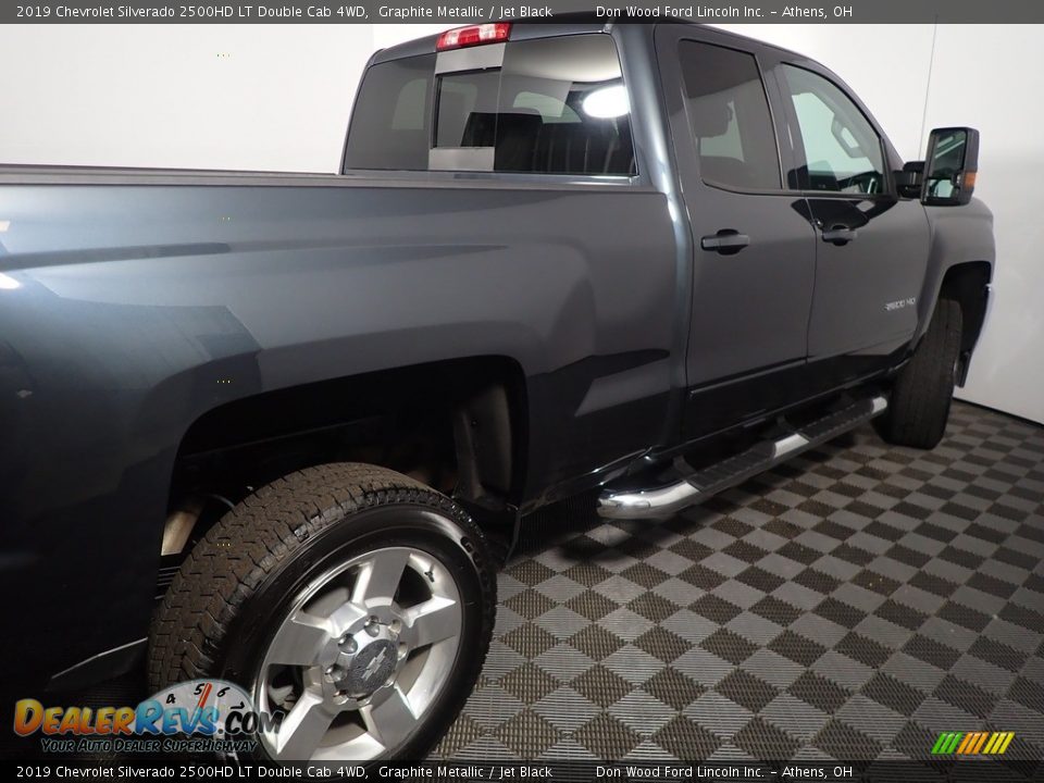2019 Chevrolet Silverado 2500HD LT Double Cab 4WD Graphite Metallic / Jet Black Photo #18