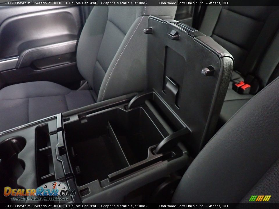 2019 Chevrolet Silverado 2500HD LT Double Cab 4WD Graphite Metallic / Jet Black Photo #32