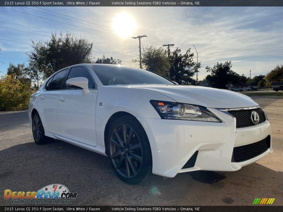 Front 3/4 View of 2015 Lexus GS 350 F Sport Sedan Photo #1