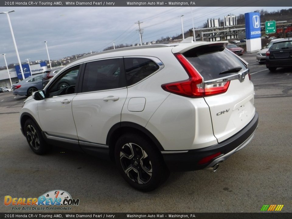 2018 Honda CR-V Touring AWD White Diamond Pearl / Ivory Photo #9