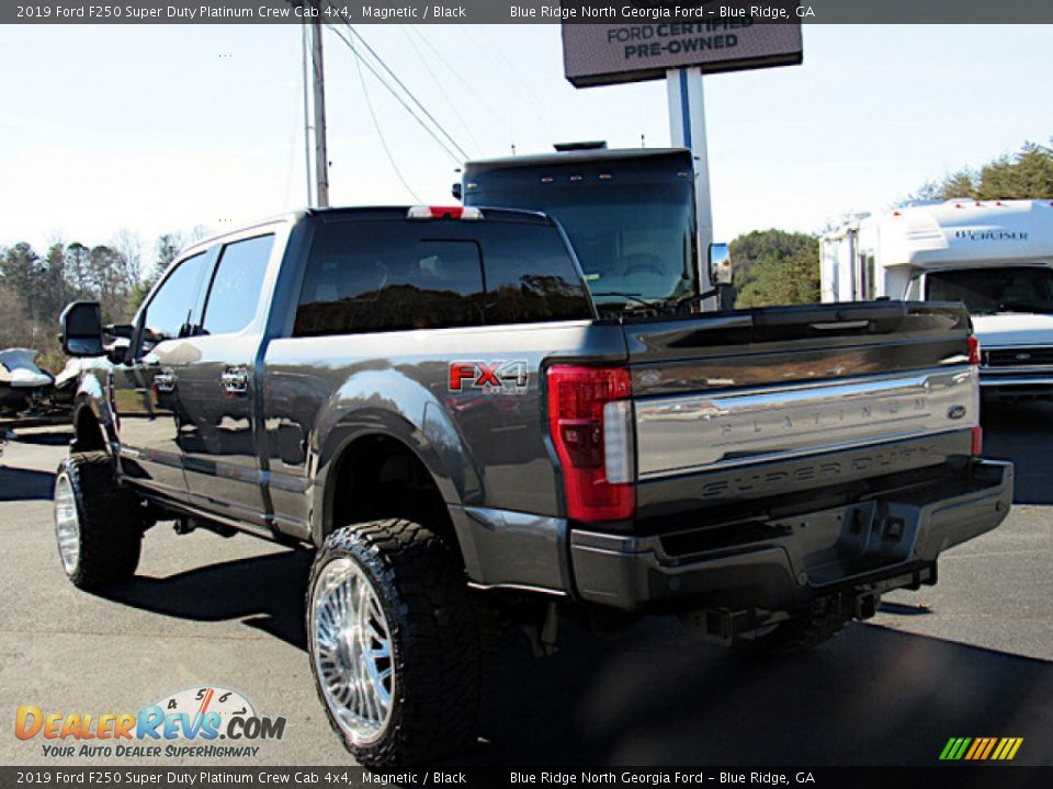 2019 Ford F250 Super Duty Platinum Crew Cab 4x4 Magnetic / Black Photo #3