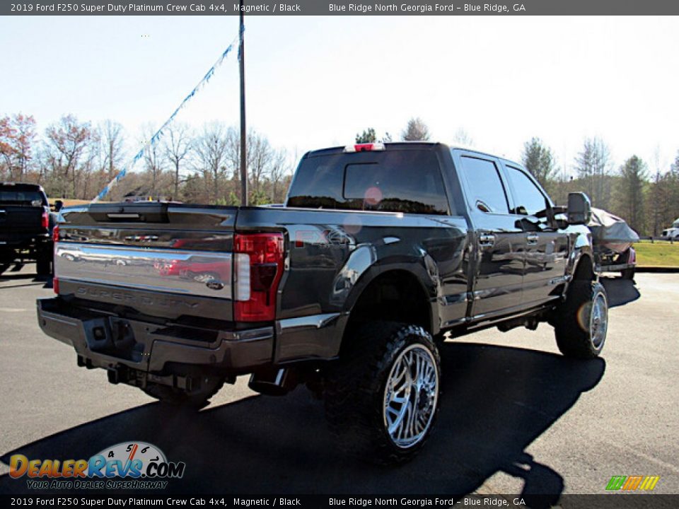 2019 Ford F250 Super Duty Platinum Crew Cab 4x4 Magnetic / Black Photo #5