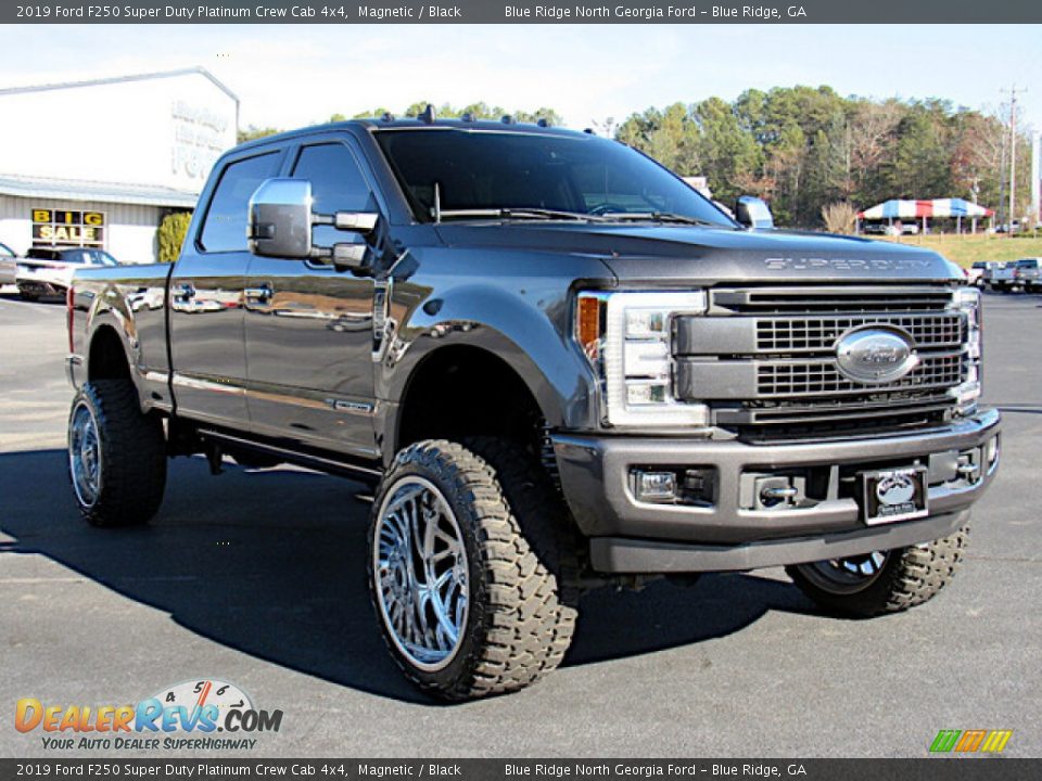 2019 Ford F250 Super Duty Platinum Crew Cab 4x4 Magnetic / Black Photo #7