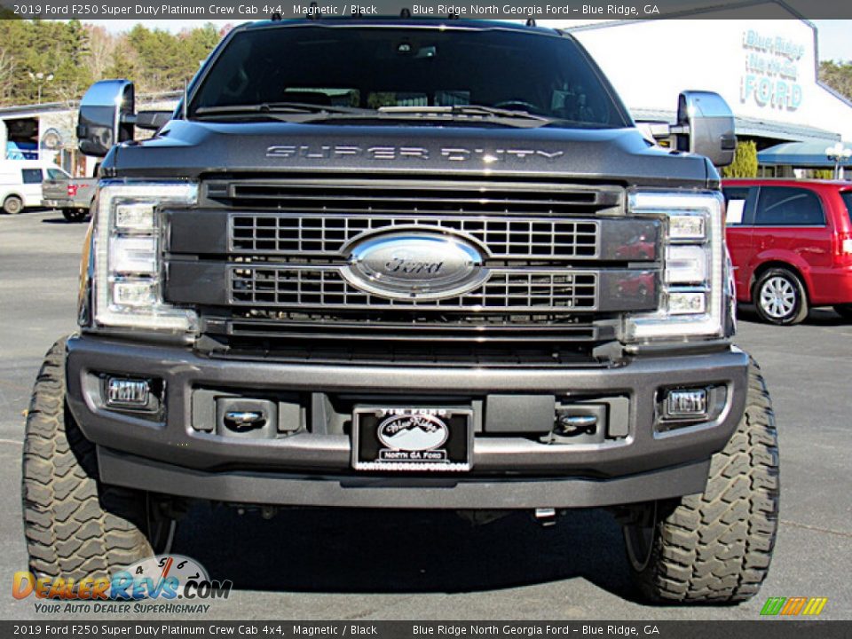 2019 Ford F250 Super Duty Platinum Crew Cab 4x4 Magnetic / Black Photo #8