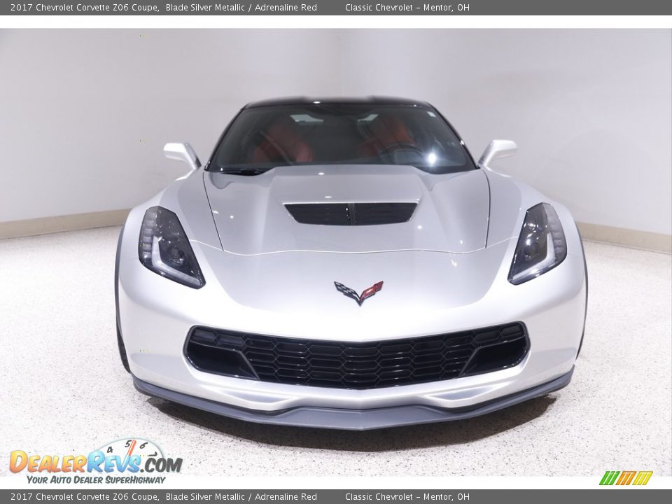 2017 Chevrolet Corvette Z06 Coupe Blade Silver Metallic / Adrenaline Red Photo #2