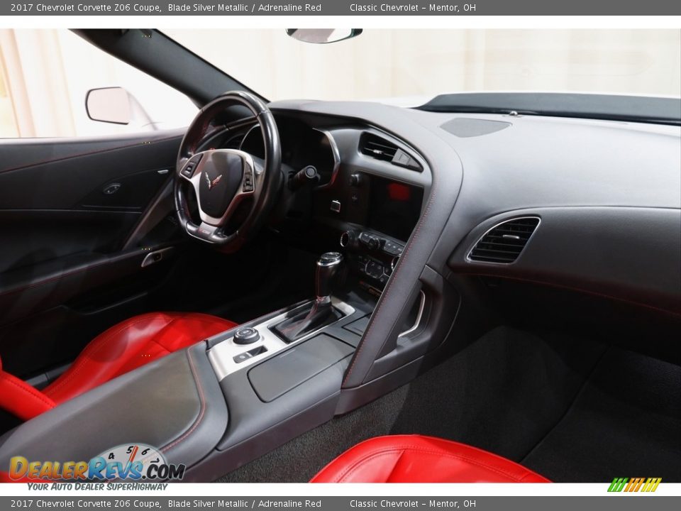 Dashboard of 2017 Chevrolet Corvette Z06 Coupe Photo #18