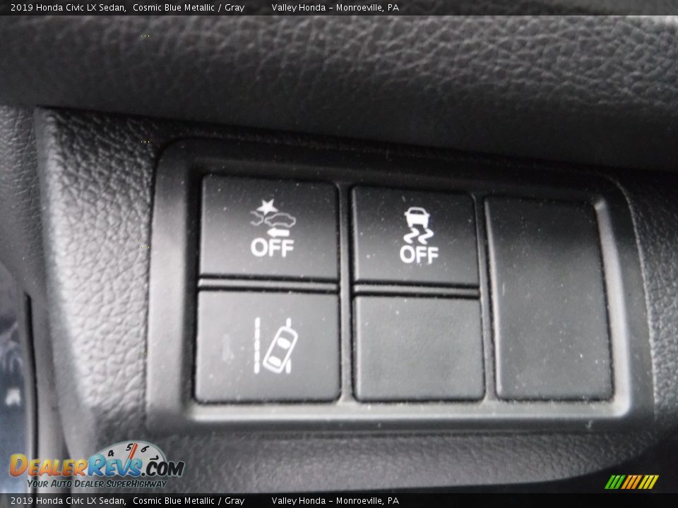2019 Honda Civic LX Sedan Cosmic Blue Metallic / Gray Photo #11
