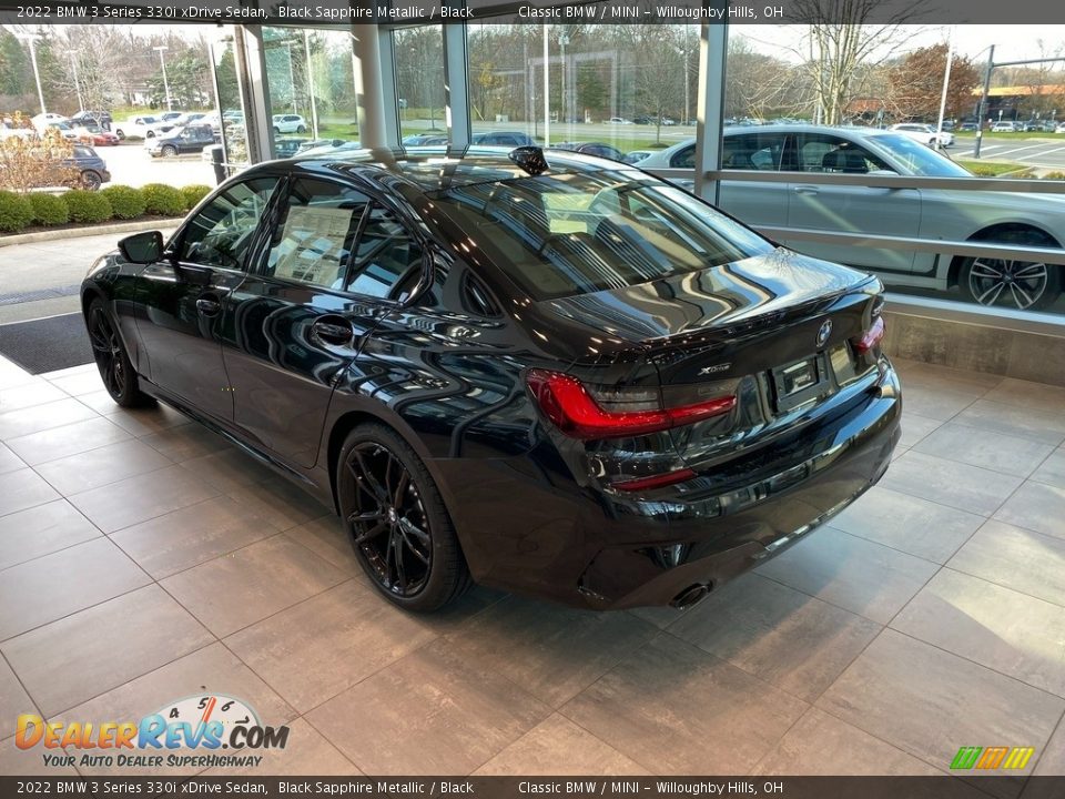 2022 BMW 3 Series 330i xDrive Sedan Black Sapphire Metallic / Black Photo #2