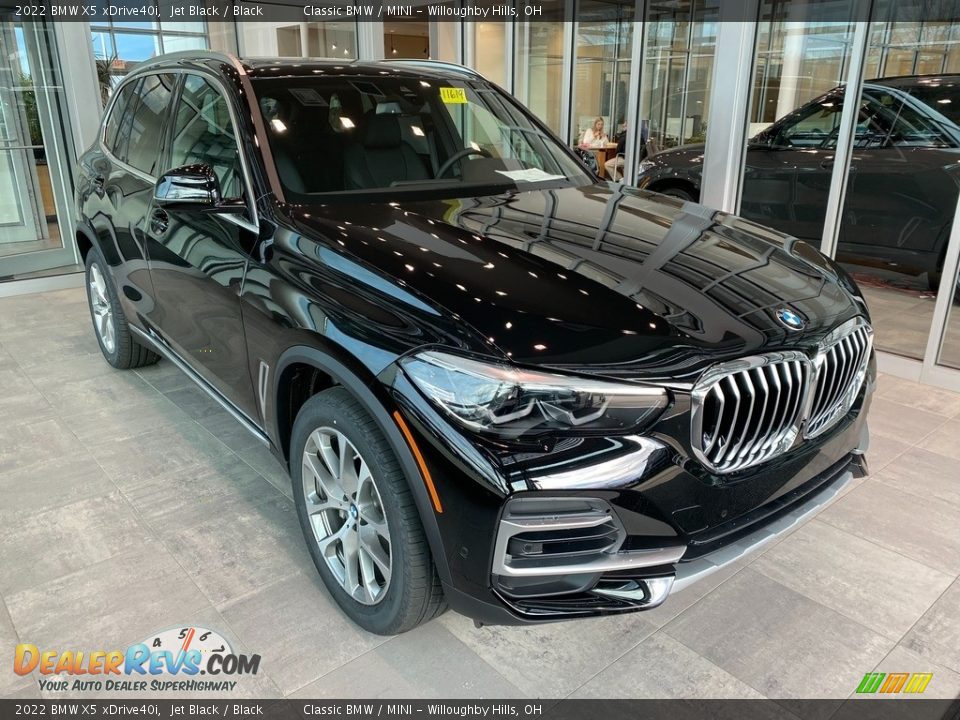 2022 BMW X5 xDrive40i Jet Black / Black Photo #1