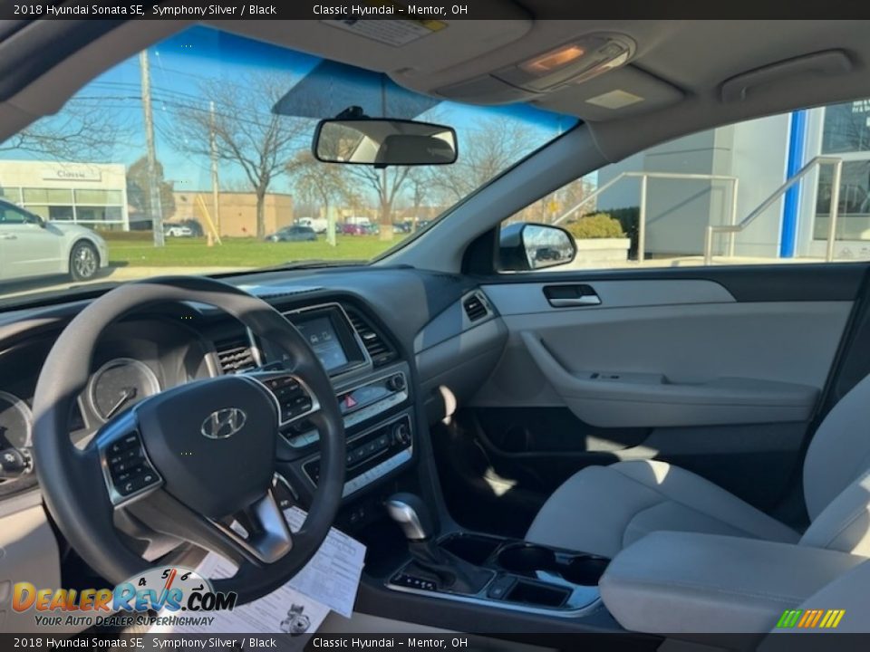 2018 Hyundai Sonata SE Symphony Silver / Black Photo #3