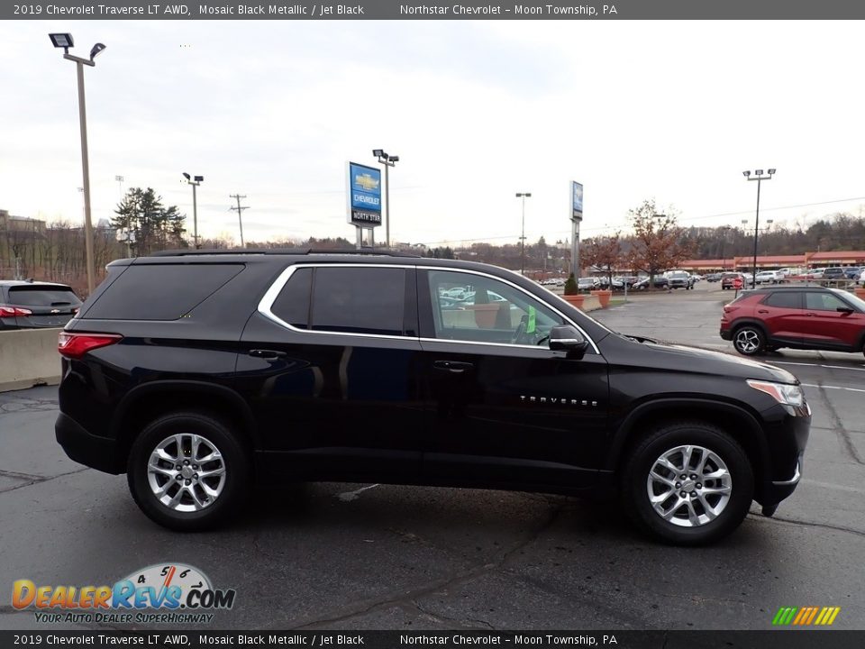 2019 Chevrolet Traverse LT AWD Mosaic Black Metallic / Jet Black Photo #10