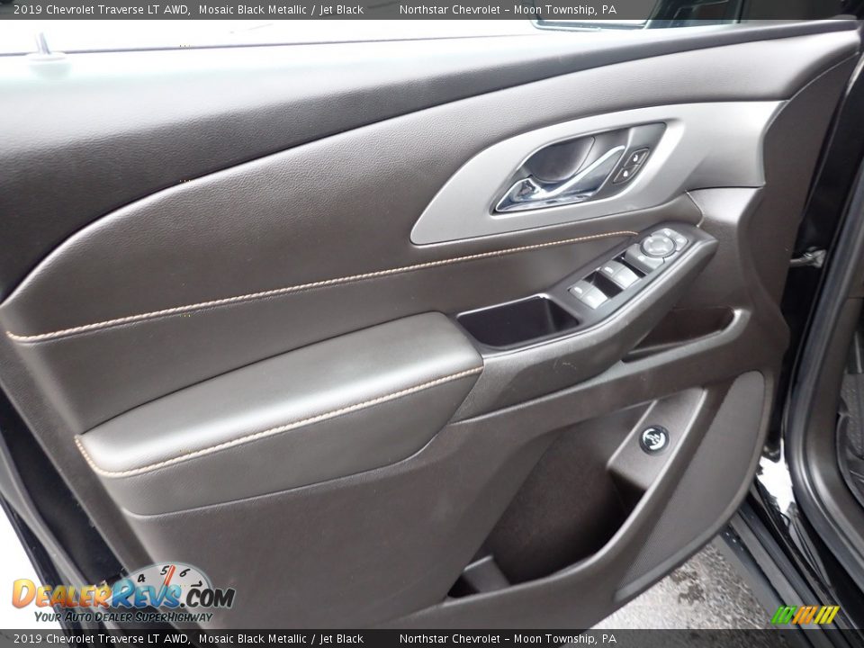 2019 Chevrolet Traverse LT AWD Mosaic Black Metallic / Jet Black Photo #24