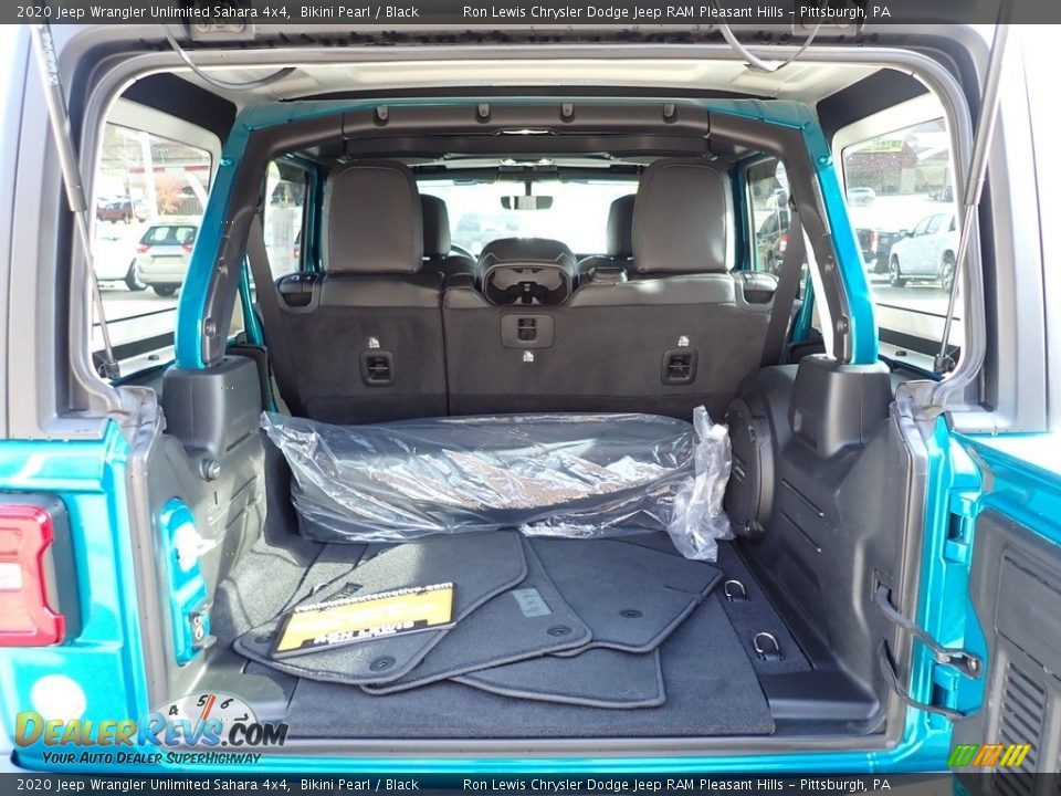 2020 Jeep Wrangler Unlimited Sahara 4x4 Bikini Pearl / Black Photo #5