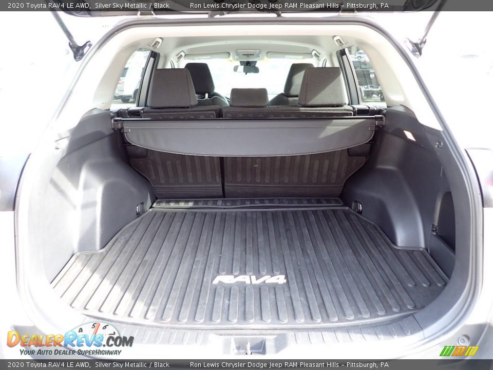 2020 Toyota RAV4 LE AWD Silver Sky Metallic / Black Photo #4