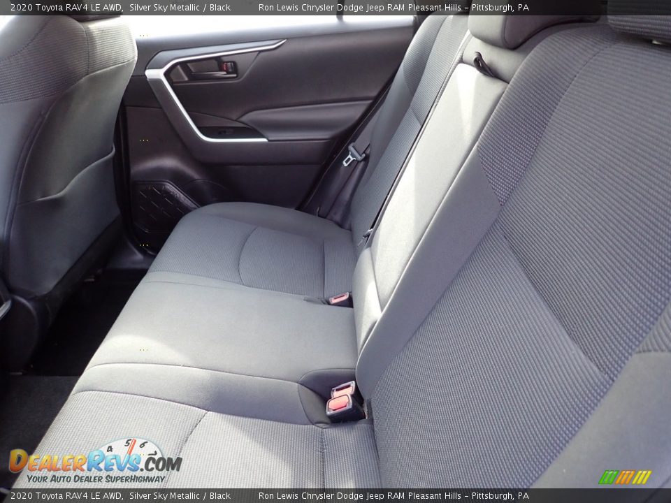 2020 Toyota RAV4 LE AWD Silver Sky Metallic / Black Photo #12