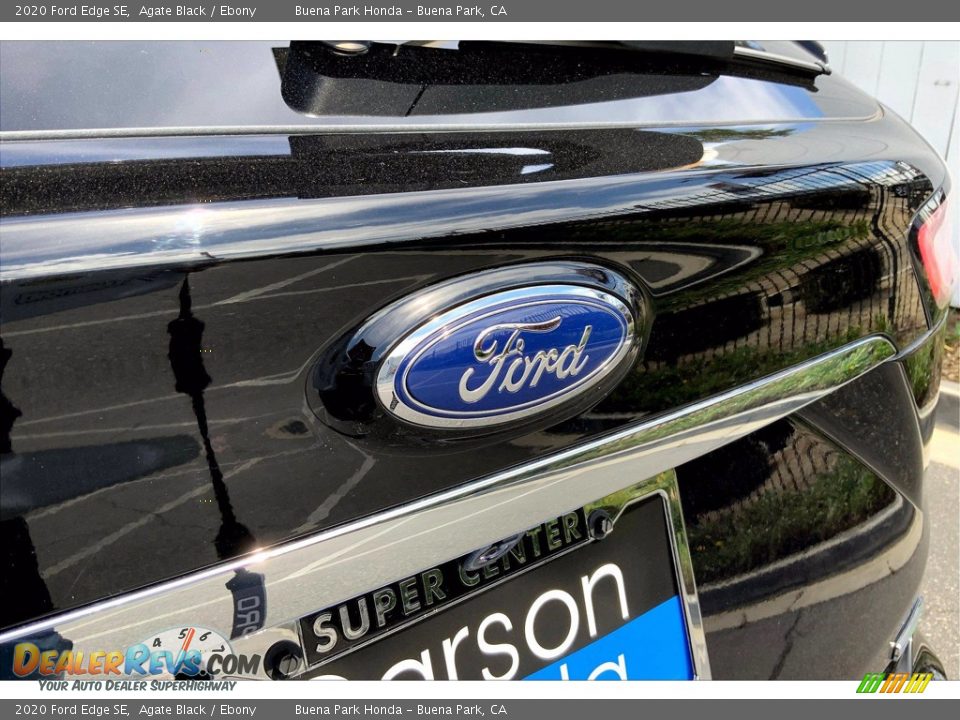 2020 Ford Edge SE Agate Black / Ebony Photo #33