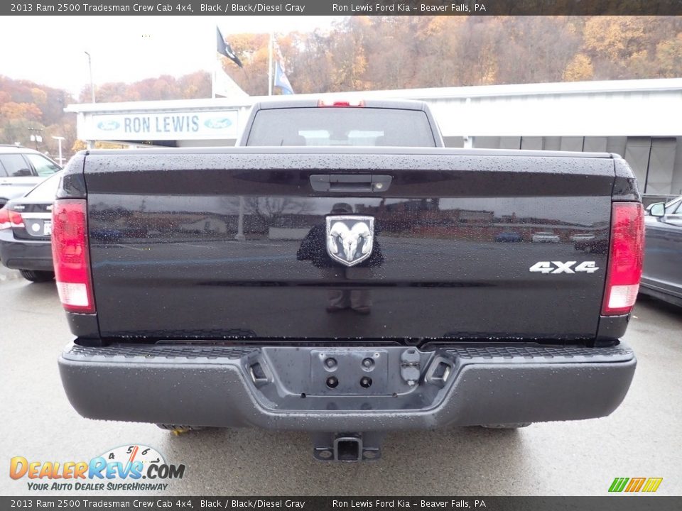 2013 Ram 2500 Tradesman Crew Cab 4x4 Black / Black/Diesel Gray Photo #3