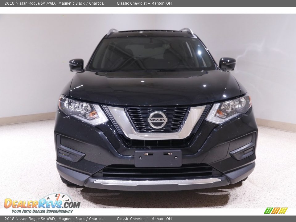 2018 Nissan Rogue SV AWD Magnetic Black / Charcoal Photo #2