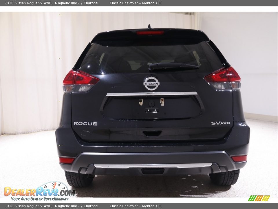 2018 Nissan Rogue SV AWD Magnetic Black / Charcoal Photo #19