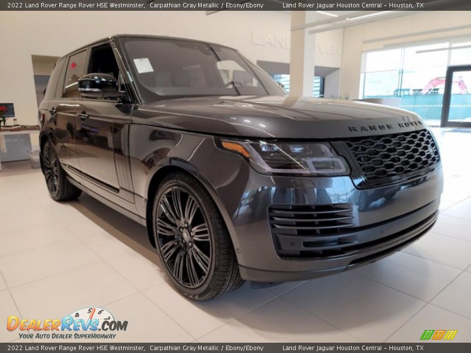 Front 3/4 View of 2022 Land Rover Range Rover HSE Westminster Photo #12